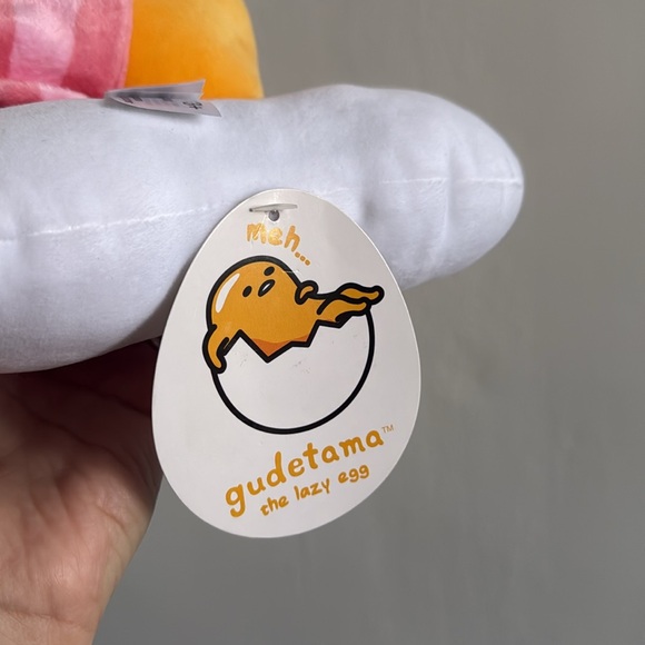 π Lazy Egg Gudetama in Bacon Wrap 8β Sanrio - Picture 6 of 6